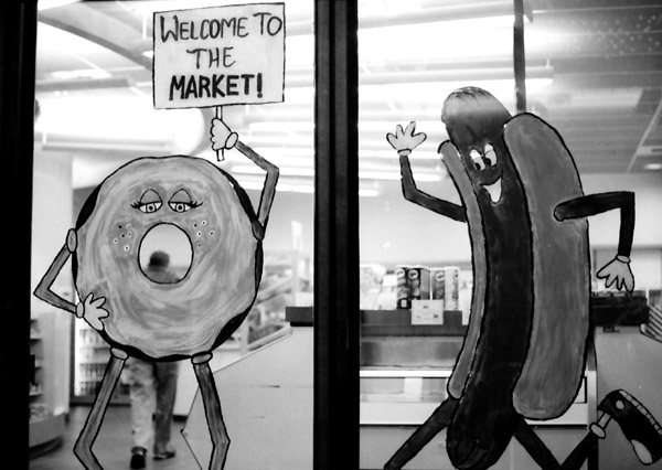 Who thought up this window painting?