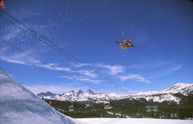 wier grabbin mute over the big guy