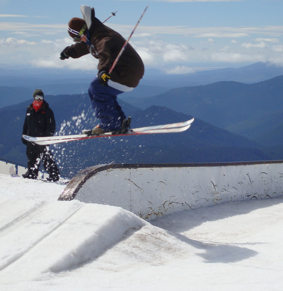 Windells Camp Coach Hornbeck