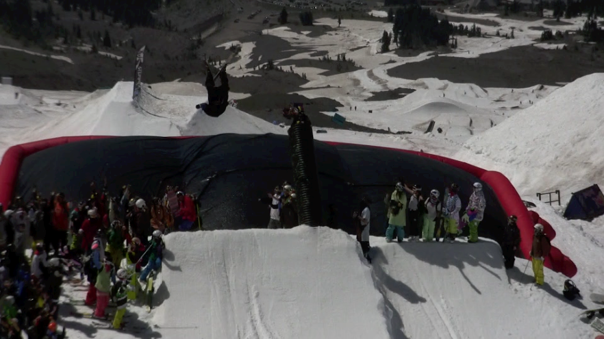 Windellss double backiee layed outtt