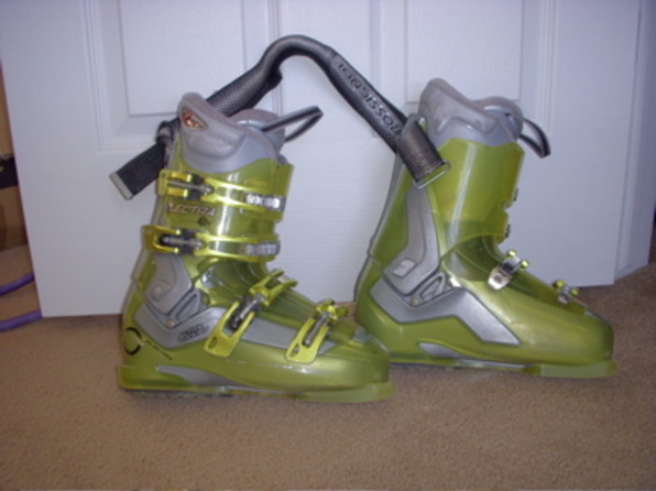 Women's Electra Rossignol Boots. 2008. 24.5