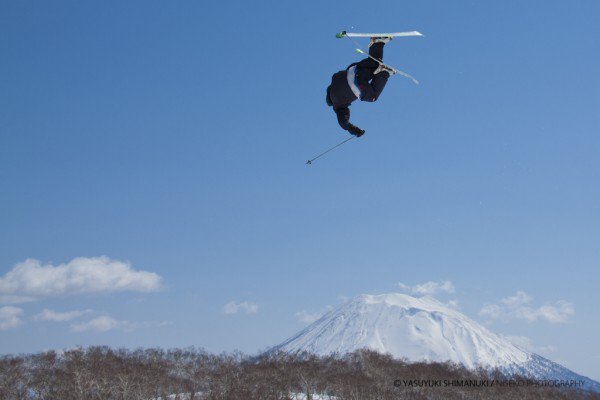 Yohei Sasaki with Mt. Yotei