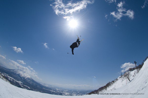 Yohei Sasaki with Mt. Yotei