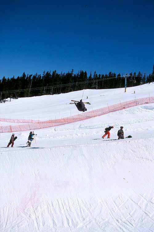 You can't touch me, you can't touch this, touch my wing touch my knuckle, smoke up blow up.