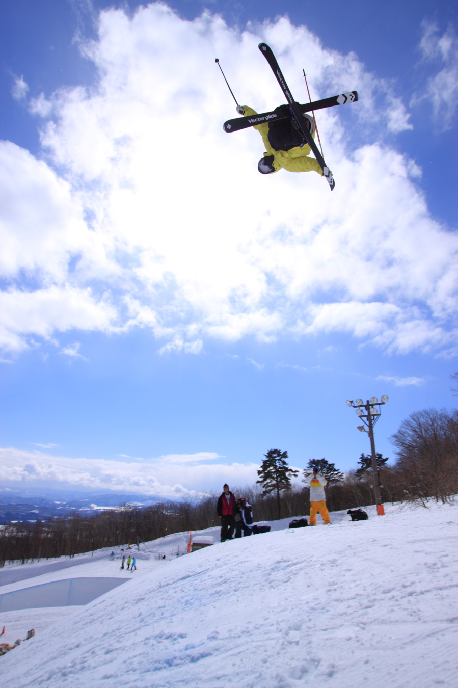 Yuki Ikeda Switch Misty Tail Grab