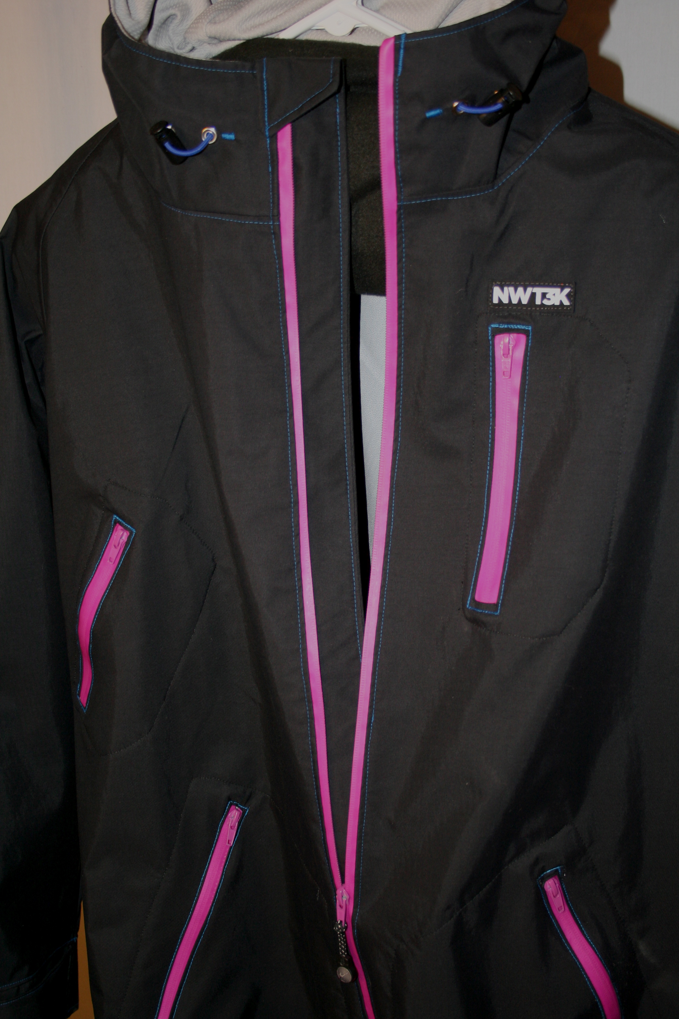 zipper flap & wind guard